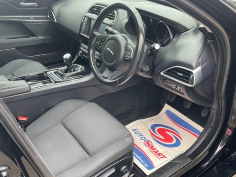 Jaguar XE 2.0d SE Euro 6 (s/s) 4dr 20