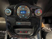 Ford Fiesta 1.0T EcoBoost Titanium X Euro 5 (s/s) 3dr 31