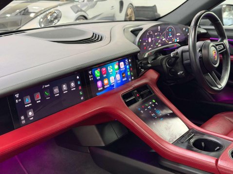 Porsche Taycan Performance 79.2kWh 4S Saloon 4dr Electric Auto 4WD (530 ps) 42