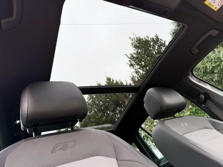 Volkswagen Tiguan 2.0 TDI BlueMotion Tech R-Line DSG 4Motion Euro 6 (s/s) 5dr 3