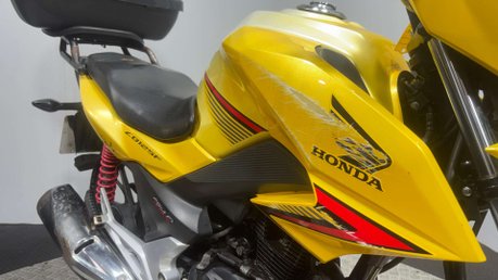 Honda CB GLR125 2018 21K GOOD RUNNING PROJECT BIKE CBF125 125CC LEARNER BIKE 20