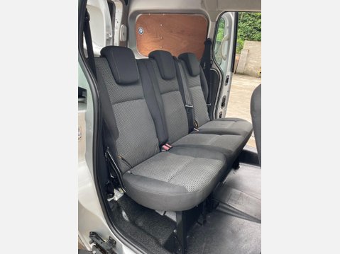 Mercedes-Benz Citan 1.5 109 CDI Crew Van L3 Euro 5 6dr (5 Seat) 9
