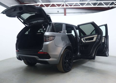 Land Rover Discovery Sport 2.0 Discovery Sport R-Dynamic HSE Auto 4WD 5dr 65
