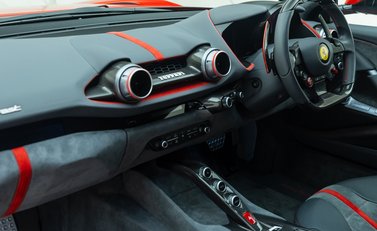 Ferrari 812 Superfast 17