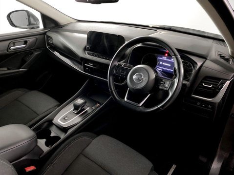 Nissan Qashqai 1.3 DIG-T MHEV N-Connecta SUV 5dr Petrol Hybrid XTRON Euro 6 (s/s) (158 ps) 12