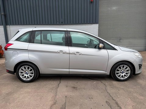 Ford Grand C-Max 1.6 TDCi Titanium Euro 5 5dr 8