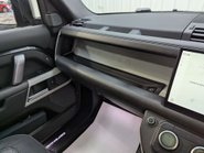 Land Rover Defender 2.0 Defender X-Dynamic HSE PHEV Auto 4WD 5dr 90