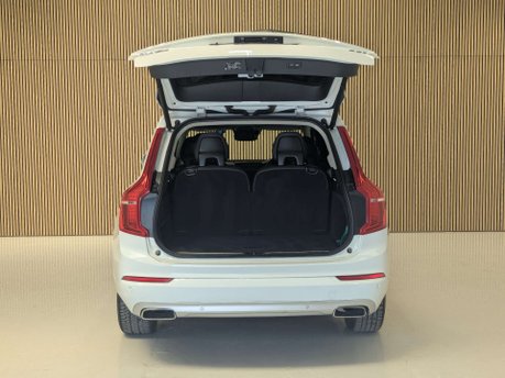 Volvo XC90 2.0 XC90 B5 MHEV AWD Auto 4WD 5dr 24