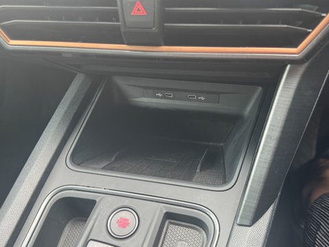 Cupra Formentor 1.4 eHybrid 12.8kWh V1 SUV 5dr Petrol Plug-in Hybrid DSG Euro 6 (s/s) (204 23