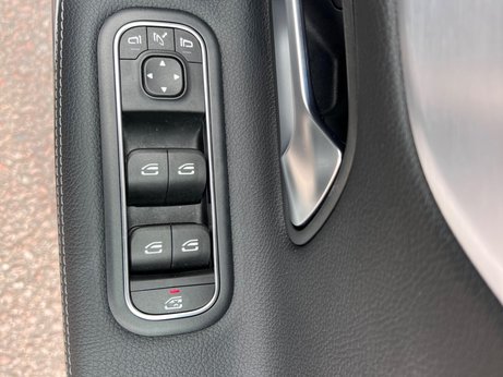 Mercedes-Benz A Class 2.0 A35 AMG (Premium Plus) SpdS DCT 4MATIC Euro 6 (s/s) 5dr 70