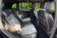 Volkswagen Tiguan R-LINE TECH TSI 4MOTION DSG 5