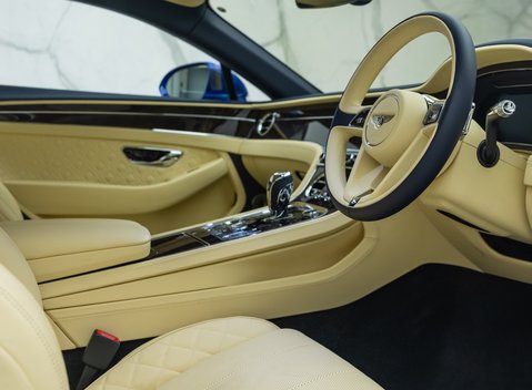 Bentley Continental GT W12 13