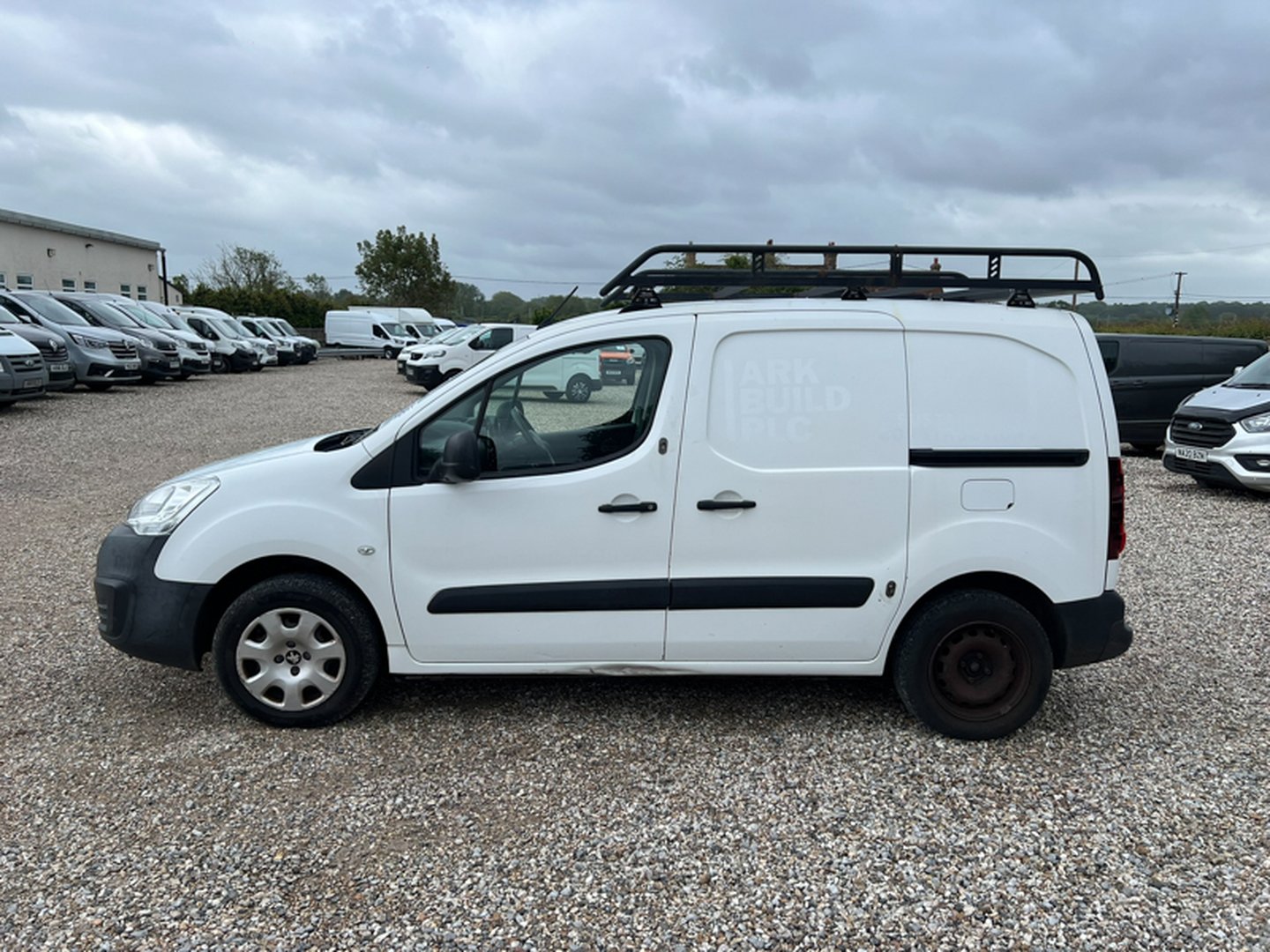 2018 PEUGEOT PARTNER