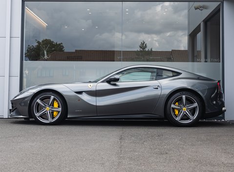 Ferrari F12 Berlinetta 3