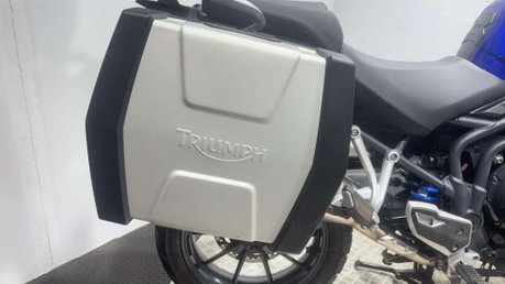 Triumph Explorer 1215 2012 only 25k full luggage arrow exhaust new MOT tourer 15