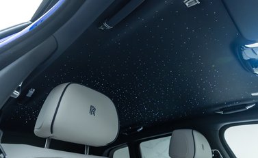 Rolls-Royce Cullinan Series II BLACK BADGE 16