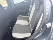 Toyota Aygo 1.0 VVT-I X-PLAY 12