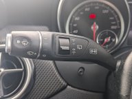 Mercedes-Benz GLA GLA200 SE 23