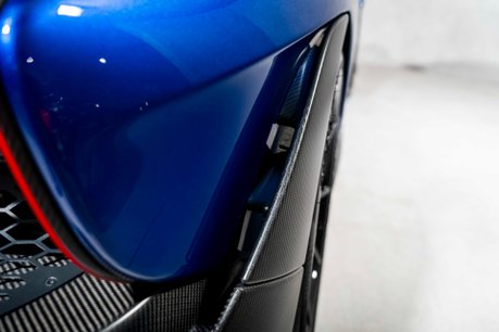McLaren Senna 1 OWNER CAR. ELITE PAINTWORK. BOWERS & WILKINS. LIFT SYSTEM 32