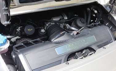 Porsche 911 (997) Carrera 4S Cabriolet 13