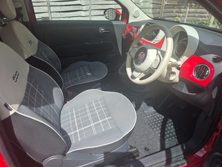 Fiat 500 LOUNGE DUALOGIC ONE OWNER WITH ONLY 32,000 MILES FROM NEW 6