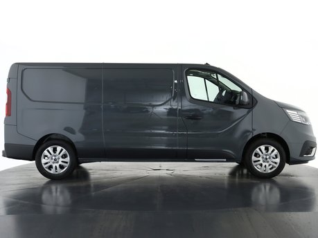 Renault Trafic SL30 Blue dCi 130 Extra [Safety] Van 5