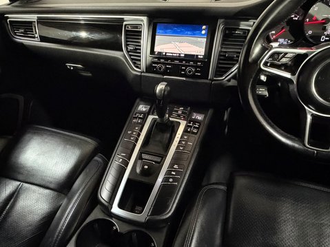 Porsche Macan S DIESEL 3.0 V6 PDK AUTOMATIC 4WD 21