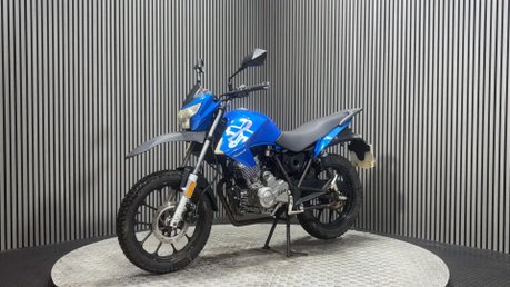 Lexmoto Assault 2016 SPARES OR REPAIR 125CC NAKED SCRAMBLER BIKE 5