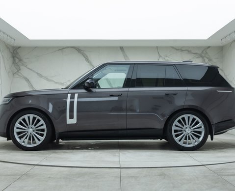 Land Rover Range Rover P530 FIRST EDITION