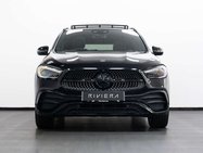 Mercedes-Benz GLA 2.0 GLA220d AMG Line (Premium Plus) SUV 5dr Diesel 8G-DCT 4MATIC Euro 6 (s/ 5