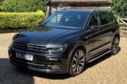 Volkswagen Tiguan R-LINE TECH TSI 4MOTION DSG 8