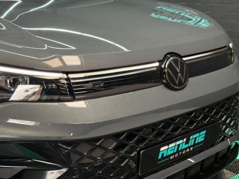 Volkswagen Tiguan 1.5 eTSI MHEV R-Line DSG Euro 6 (s/s) 5dr 40