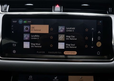 Land Rover Range Rover Evoque 1.5 Range Rover Evoque R-Dynamic HSE P300e Auto 4WD 5dr 24