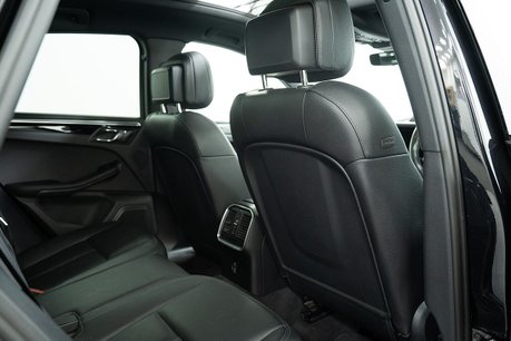 Porsche Macan 2.9T V6 S SUV 5dr Petrol PDK 4WD Euro 6 (s/s) (380 ps) 19