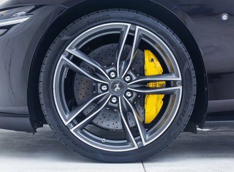 Ferrari Roma SPIDER 13