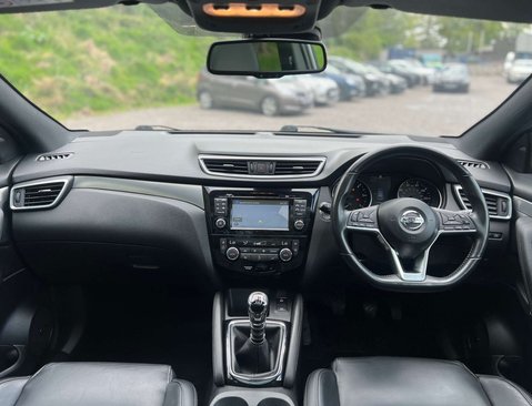 Nissan Qashqai 1.5 Qashqai Tekna+ dCi 5dr 14