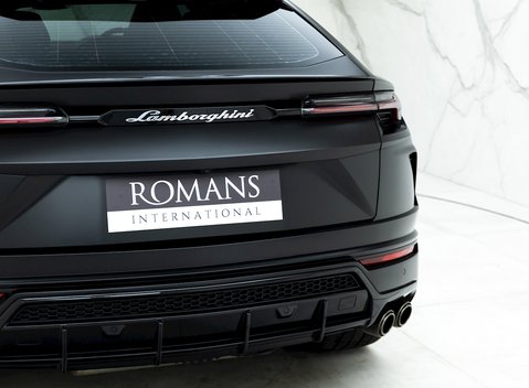 Lamborghini Urus 29