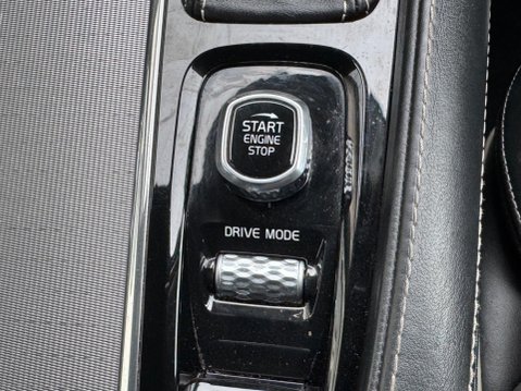 Volvo S90 2.0 D4 R-Design Auto Euro 6 (s/s) 4dr 28