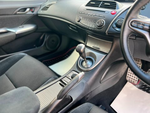 Honda Civic I-VTEC TYPE S 24
