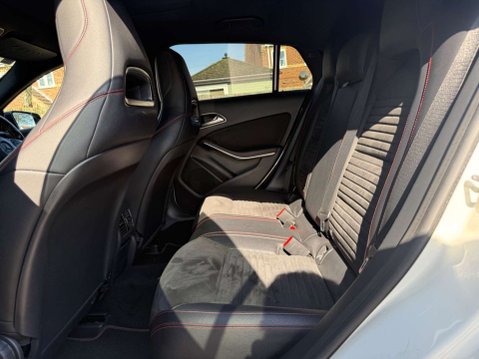 Mercedes-Benz CLA Class 2.1 CLA220d AMG Sport Shooting Brake 7G-DCT Euro 6 (s/s) 5dr 49