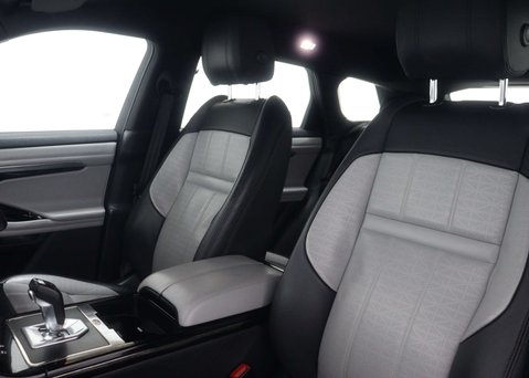 Land Rover Range Rover Evoque 1.5 Range Rover Evoque R-Dynamic HSE P300e Auto 4WD 5dr 55