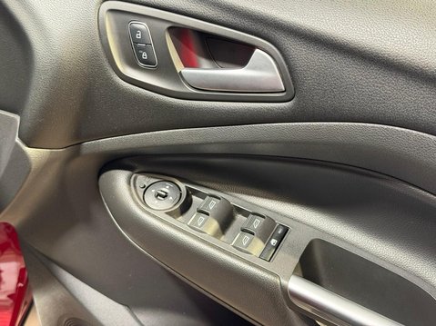 Ford Kuga 2.0 TDCi Titanium Powershift AWD Euro 6 (s/s) 5dr 32
