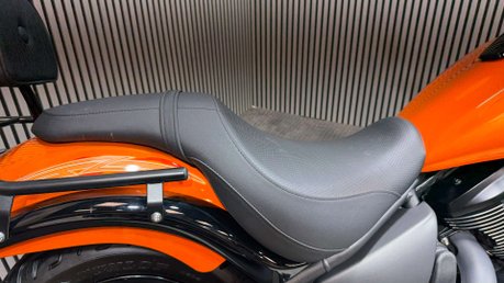 Kawasaki Vulcan 900 2014 ONLY 2K INCREDIBLY CLEAN LIGHTWEIGHT CRUISER BIKE 36