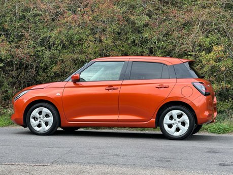 Suzuki Swift 1.2 MHEV Motion Euro 6 (s/s) 5dr 4