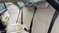 Jaguar XF 2.0d Portfolio Saloon 4dr Diesel Auto Euro 6 (s/s) (180 ps) 20