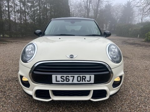 Mini Hatch 1.5 Cooper Euro 6 (s/s) 5dr 2