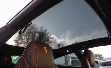 Ferrari GTC4 Lusso 14