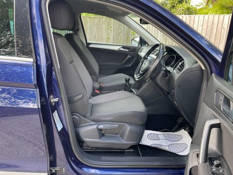 Volkswagen Tiguan 2.0 TDI SE Navigation Euro 6 (s/s) 5dr 10