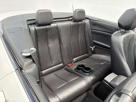 BMW 2 Series 2.0 220d M Sport Auto 2dr 10