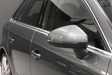 Audi A3 2.0 A3 Sportback 35 TDI S Line 5dr 49